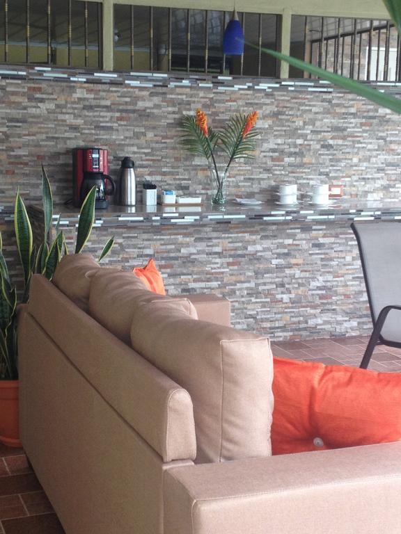 Hotel Boutique Malibu Los Suenos Tigre  ภายนอก รูปภาพ